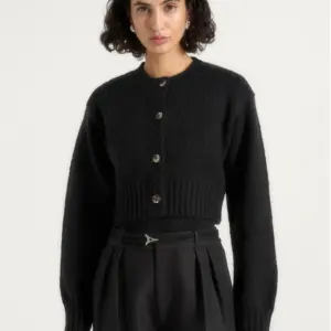 Nestlyorahome Black Veltrixa Crewneck Four Button Cropped Ribbed Knit Cardigan